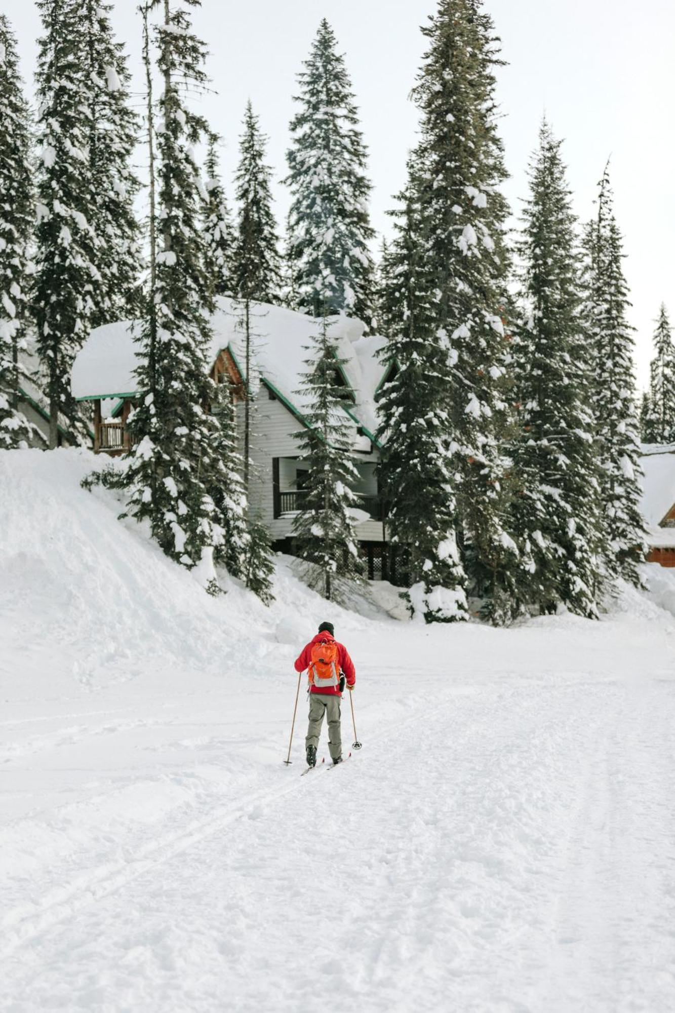 Emerald Lake Lodge Филд Екстериор снимка