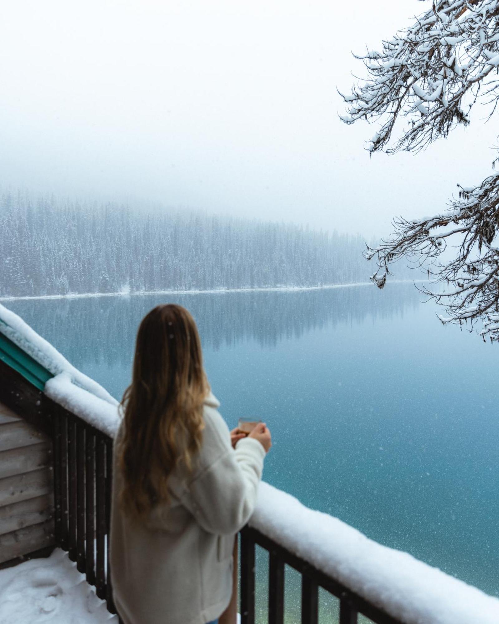 Emerald Lake Lodge Филд Екстериор снимка